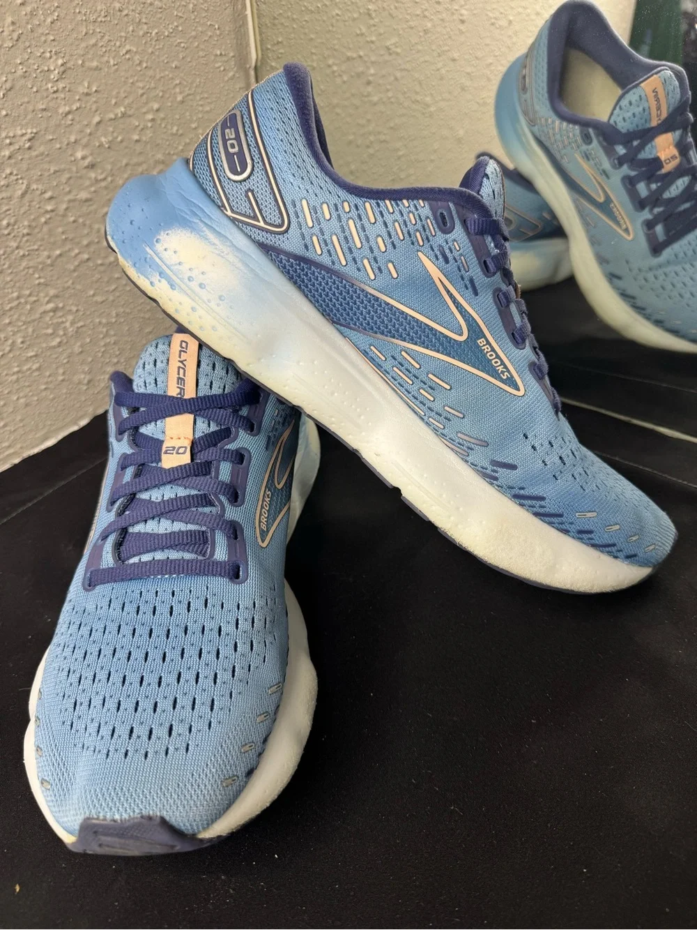 Brooks Light Blue Athletic Sneakers with Navy Accents